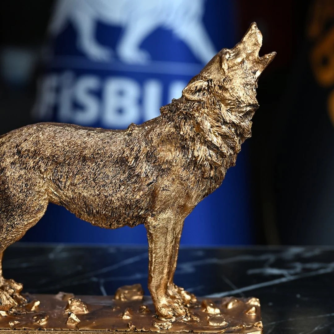 Howling Wolf Gold
