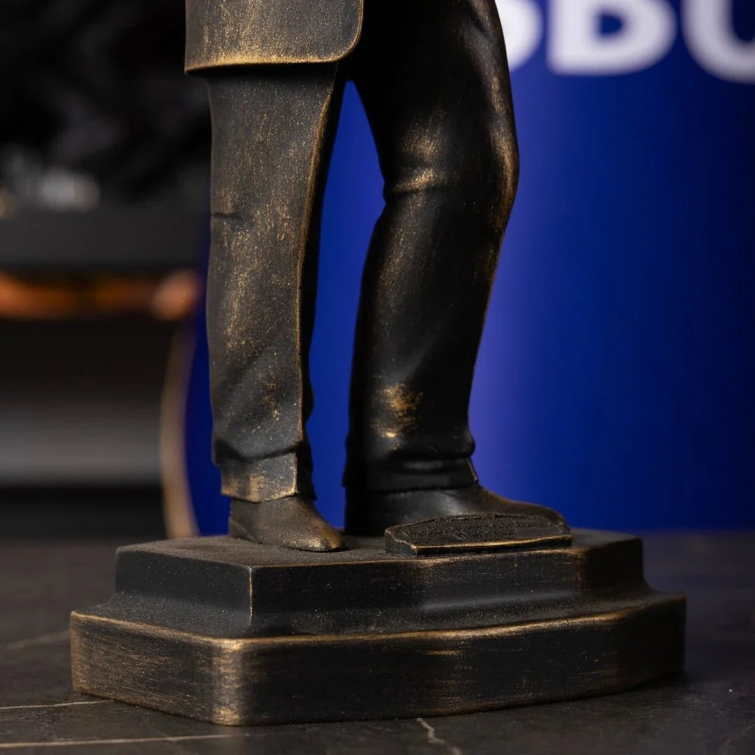 Atatürk Figurine | 30 cm Antique Black Polyester