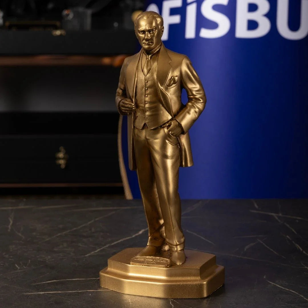 Atatürk Figurine | 30 cm Polyester