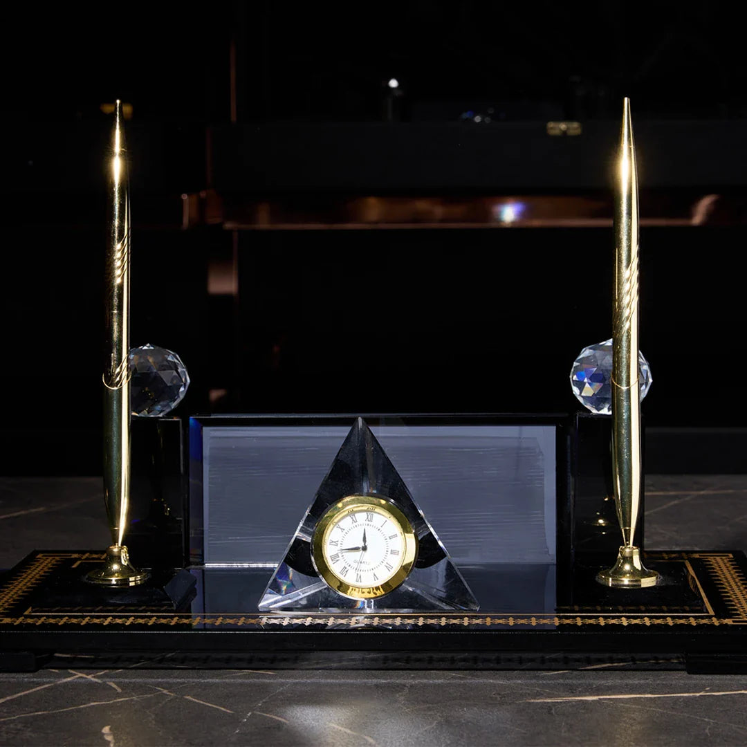 Diamond Crystal Desk Nameplate Desktop Set - Black Glass Gold