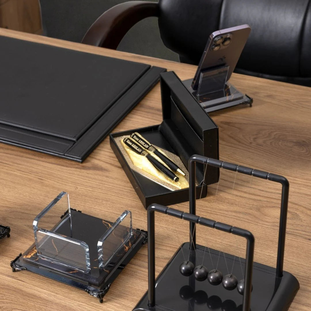 Negro | 12-Piece Crystal Desk Set & Nameplate Set