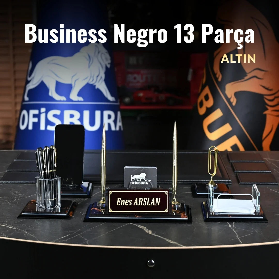 Midi Negro | 13-Piece Crystal Desk Set & Nameplate Set