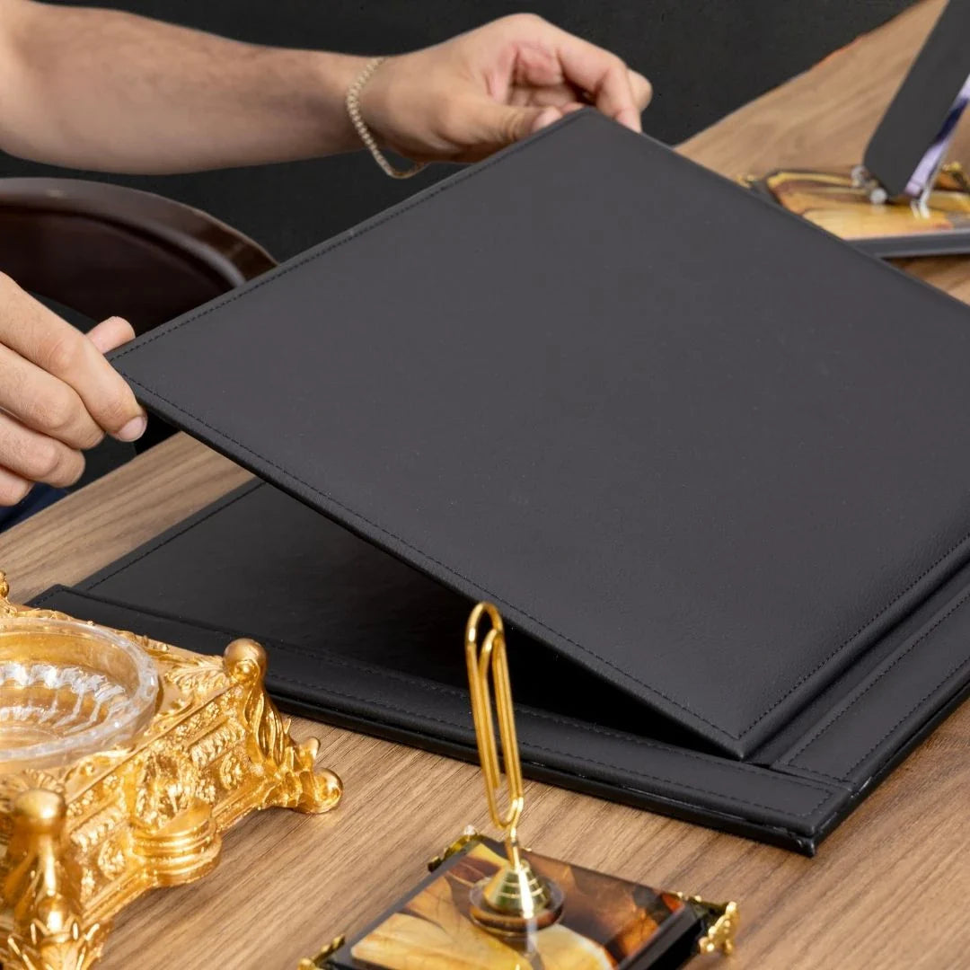 Siena | 12-Piece Crystal Desk Set & Nameplate Set