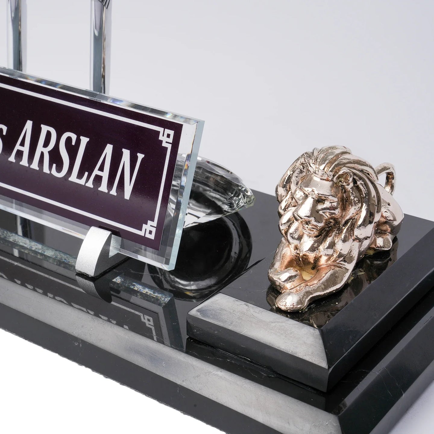 Lion | Marble Desk Nameplate – Black
