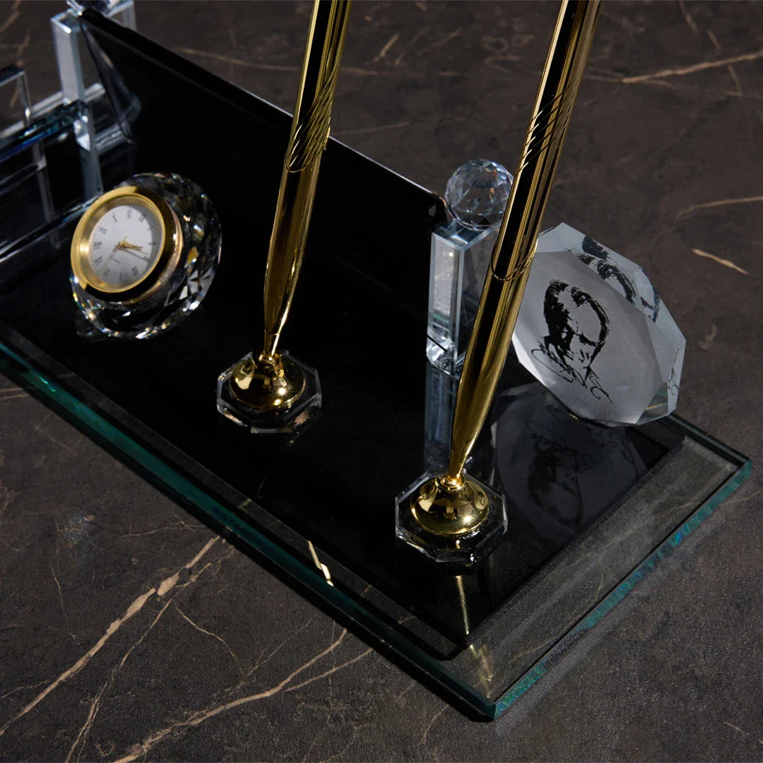 Atatürk Crystal Desk Nameplate Gold | Personalized