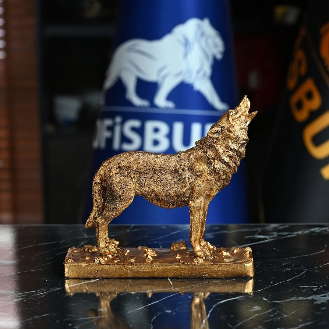 Howling Wolf Gold